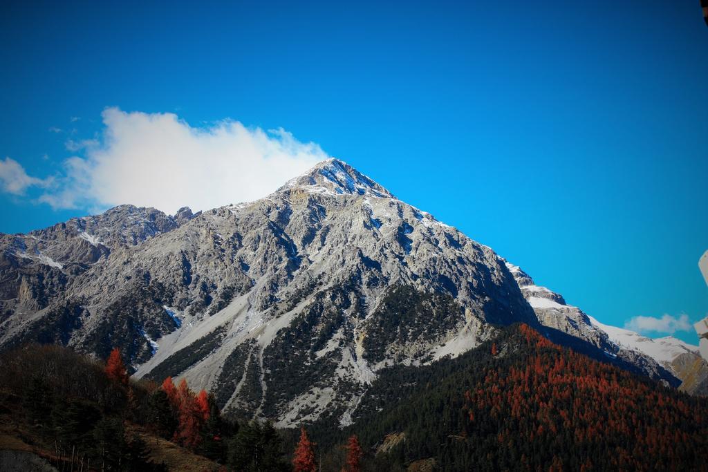 Olympic Mountains Hotel Cesana Torinese Exterior foto