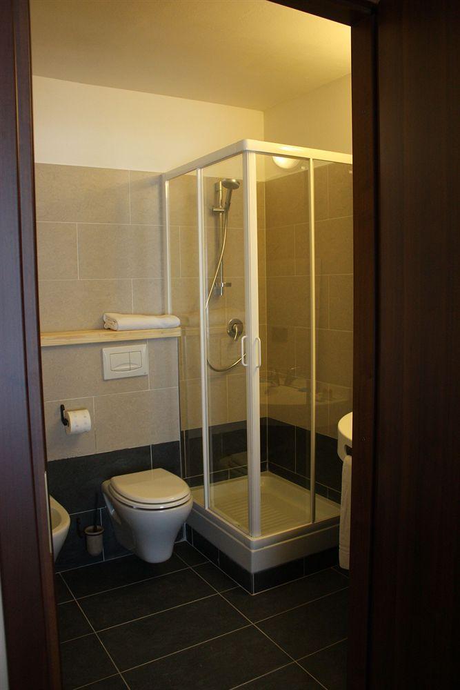 Olympic Mountains Hotel Cesana Torinese Exterior foto
